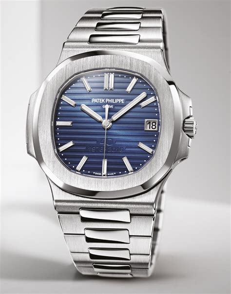 Patek Philippe Nautilus 40th Anniversary 5711/1P  .